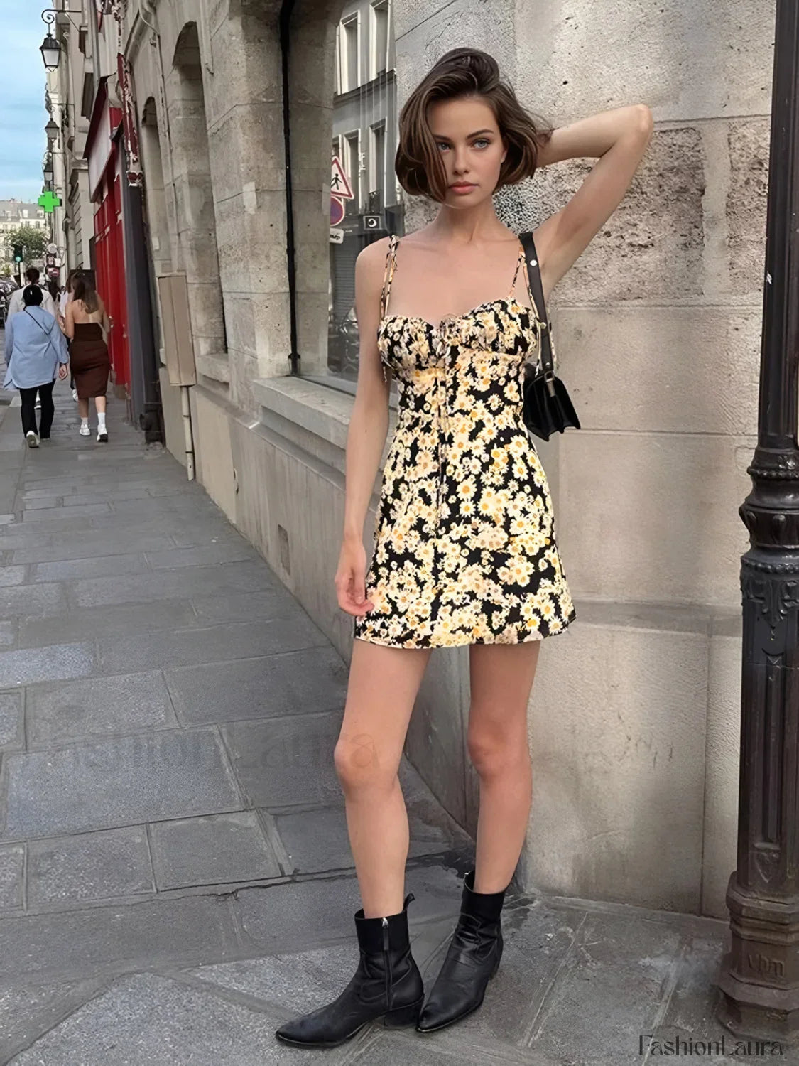 Daisy Printed Graceful Floral Short Dress