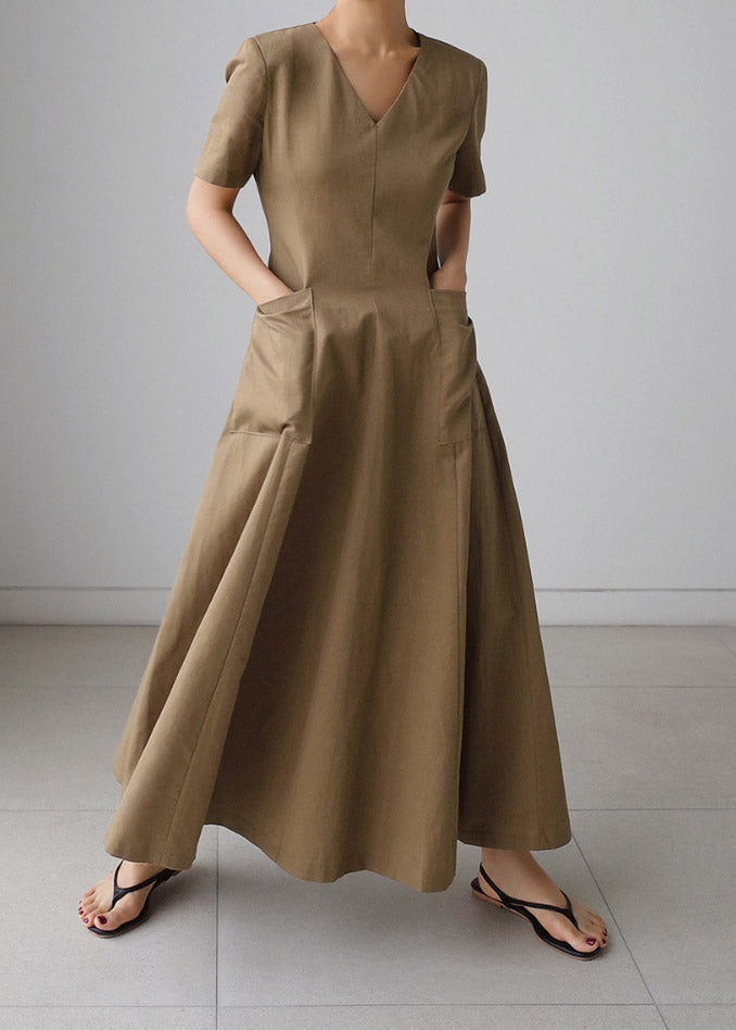 Classic Vintage & Enduringly Stylish Dress