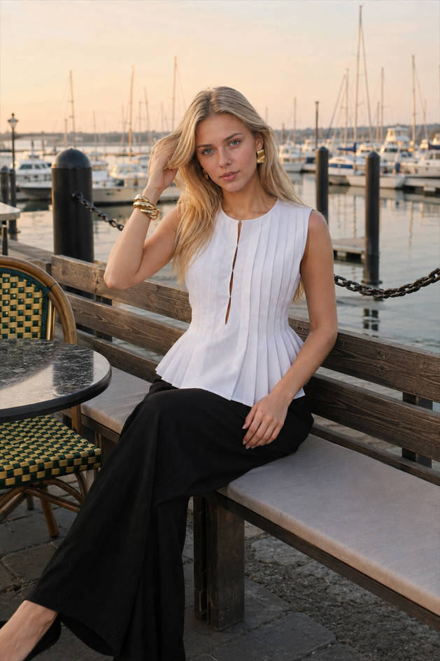 Sleeveless Round Neck Keyhole Front Pleated Peplum Top 2
