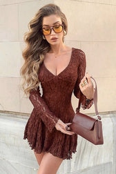Elegant V Neck Bodycon Lace Dress - View 4