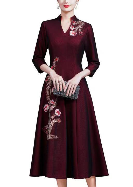 Classic Vintage Dress with a Flattering Fit