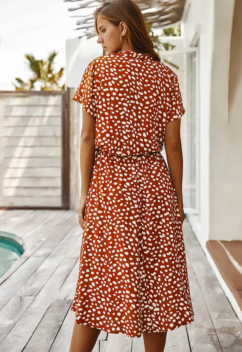 Sarah Minimalist Vintage Dress Chic Silhouette Collection