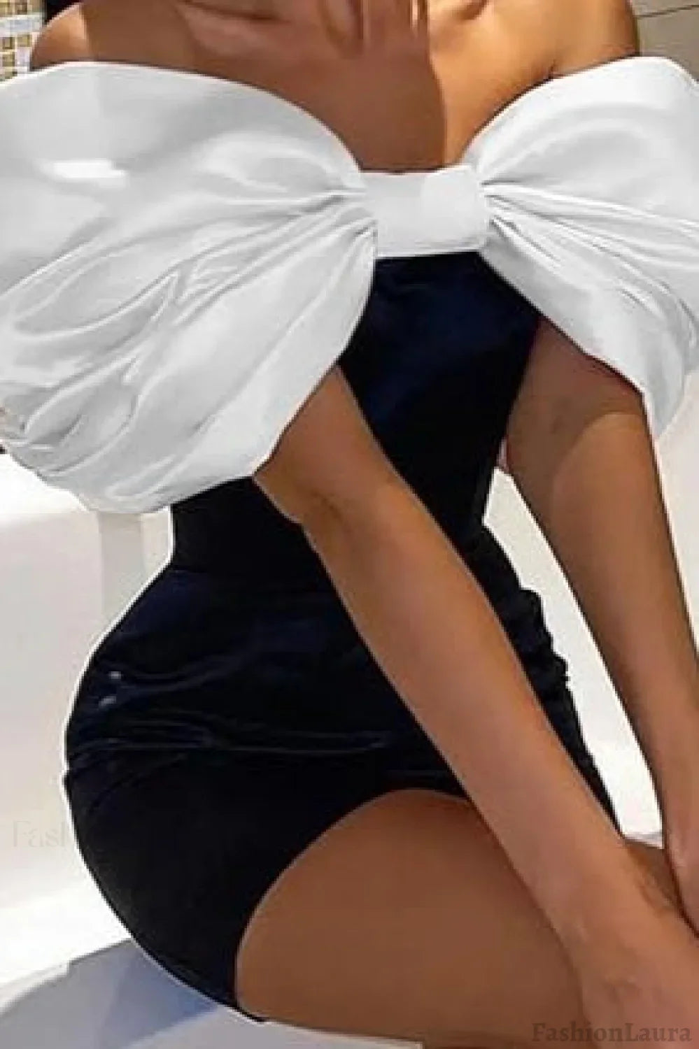 Detachable Bow Backless Bodycon Cocktail Dress