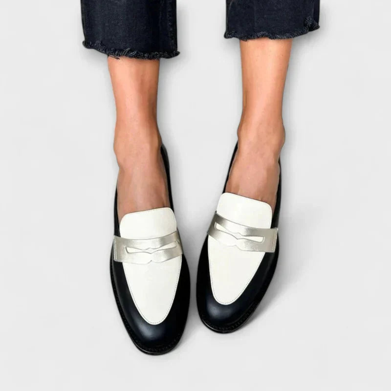 Contrast Penny Strap Round Toe Flat Loafers