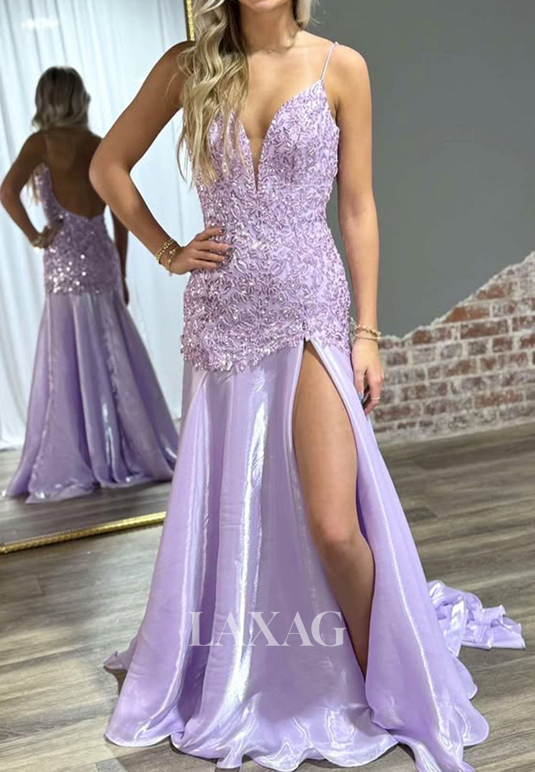 Deep V-Neck Spaghetti Straps Mermaid Prom Dress Beaded Lace Applique Pleated Chiffon Party Gowns