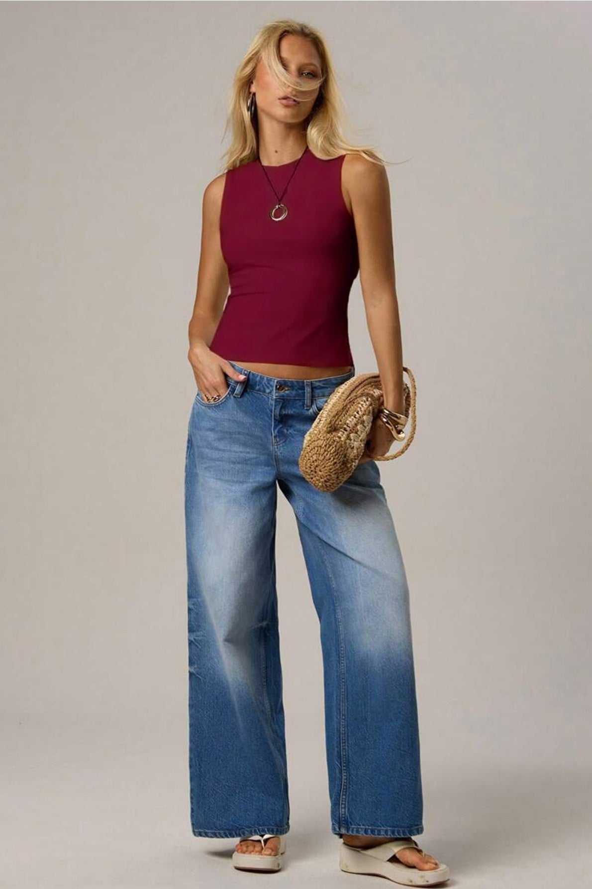 Crew Neck Sleeveless Fitted Crop Tank Top 4