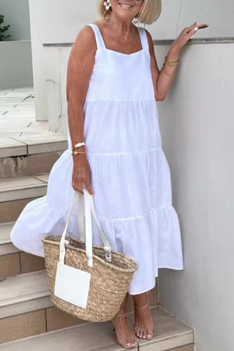 Beautifully Finished Dress in a Timeless Design