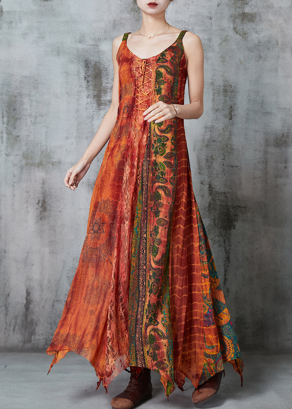 Beautifully Crafted Dress in a Classic Style
