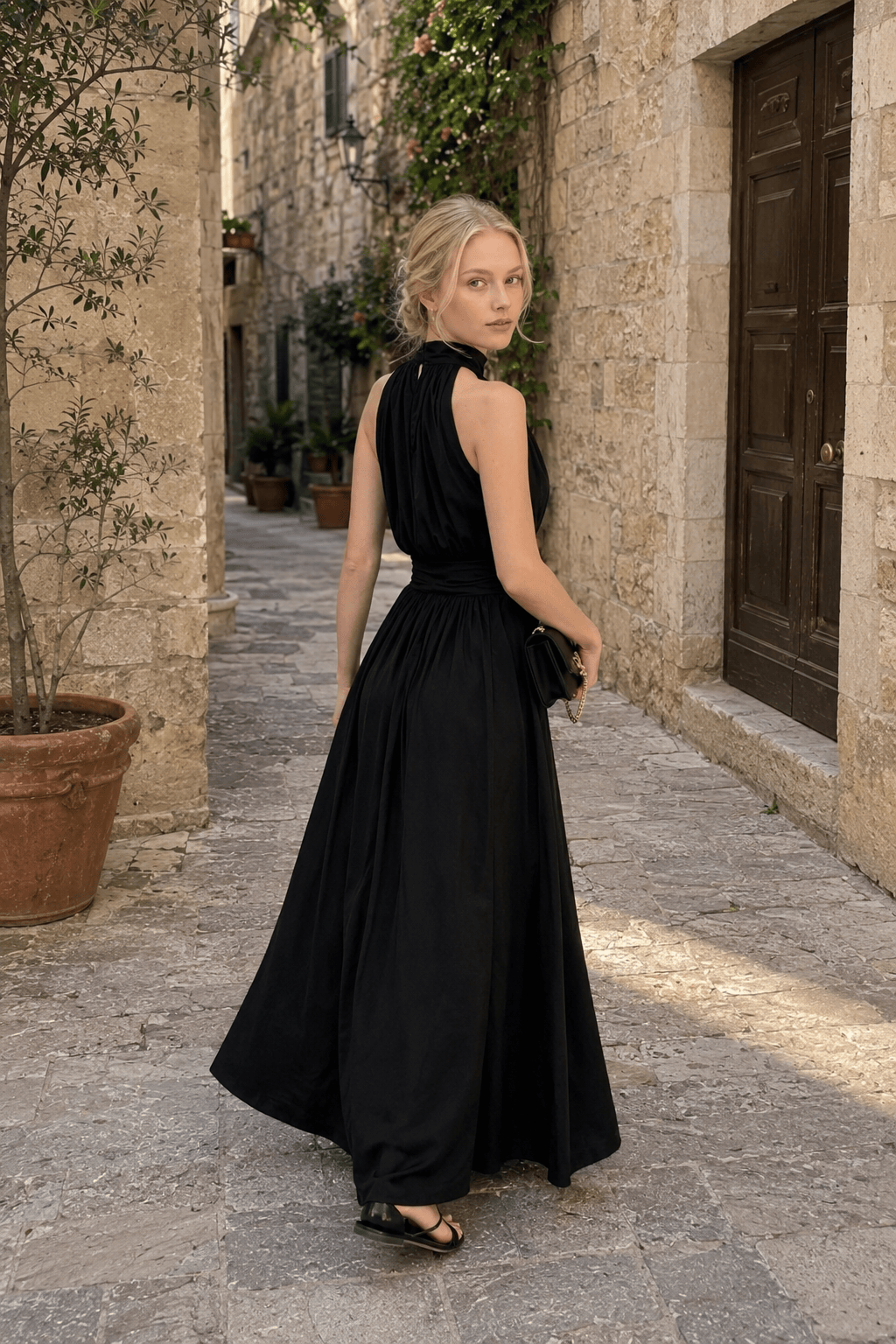 Elegant Sleeveless Evening Maxi Dress