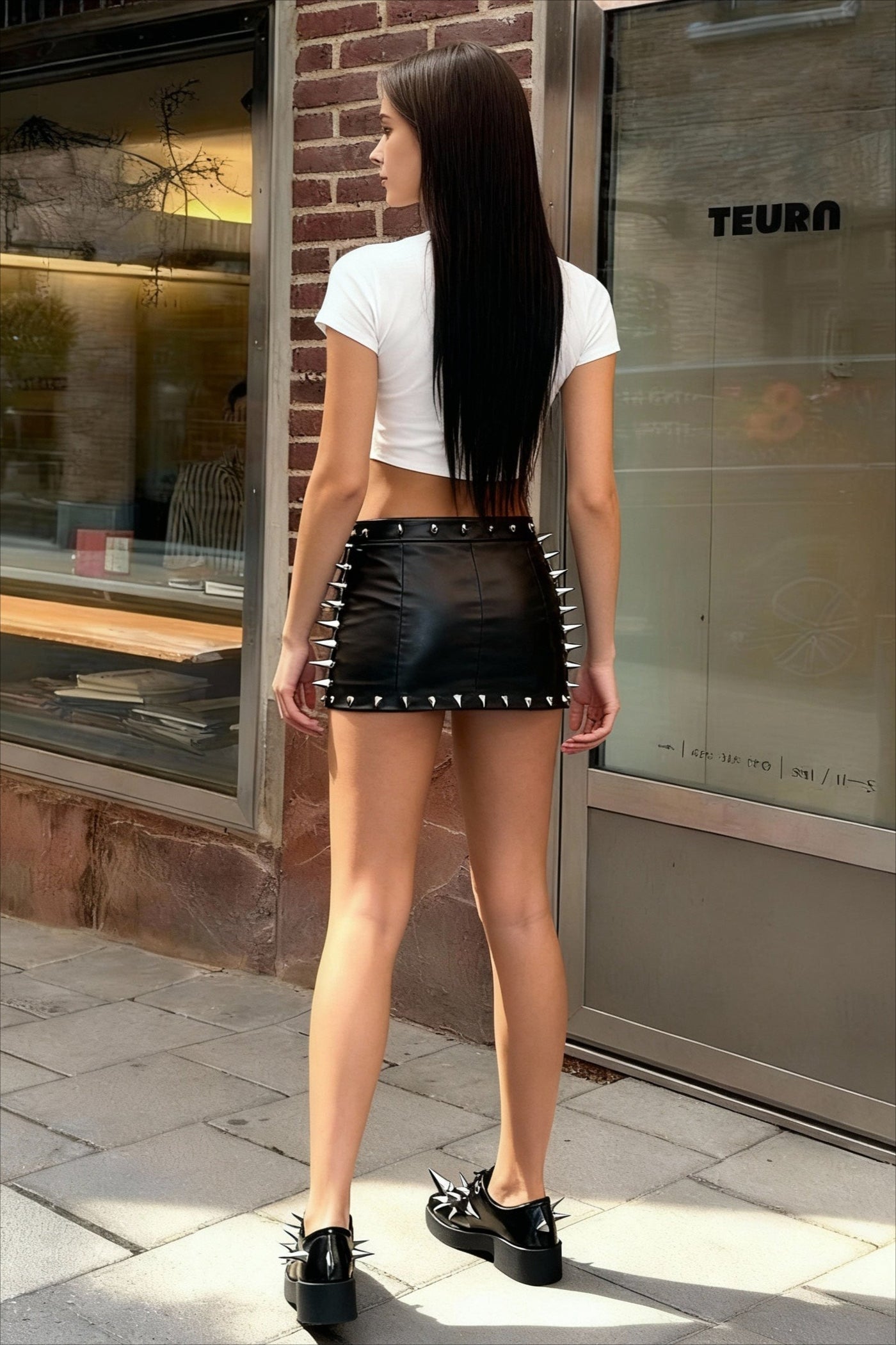 Thin Rivet Medieval Bodycon Skirt