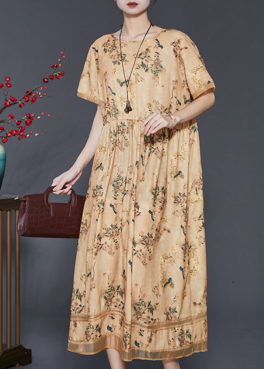 Beautifully Crafted Dress in a Classic Style