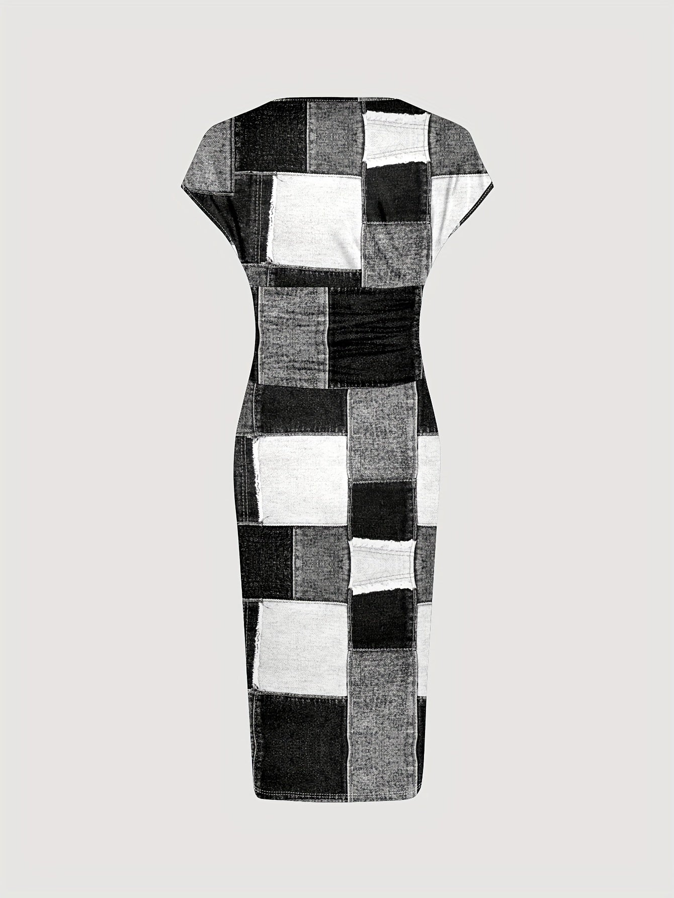 Amalia Elegant Patchwork Dress with V-neck for Women Date Night Outfit
