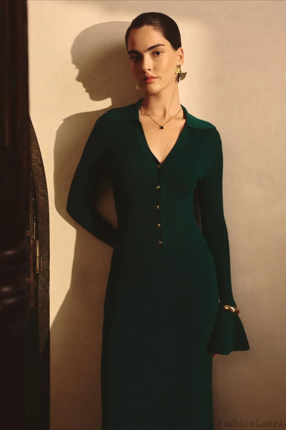 Elegant Collared Knit Sweater Dress