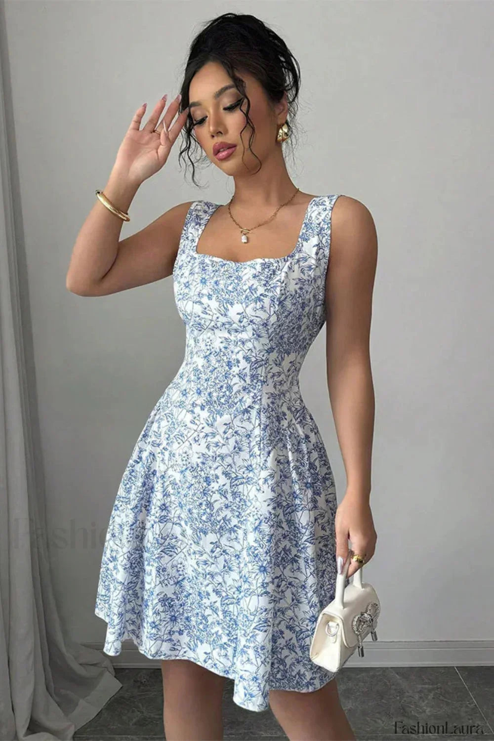 Elegant Floral Backless Design Floral Dress