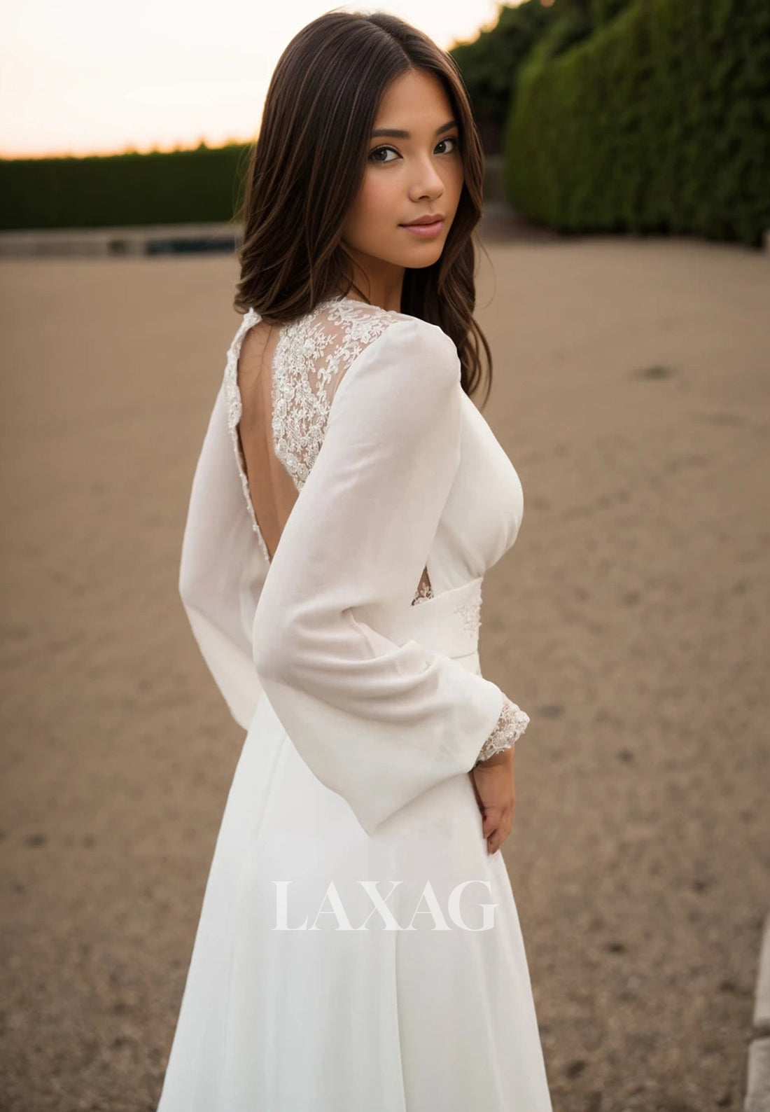 Deep V-Neck Long Sleeves Beaded Pleated Bride Gowns Lace Applique Chiffon Fitted Wedding Dress