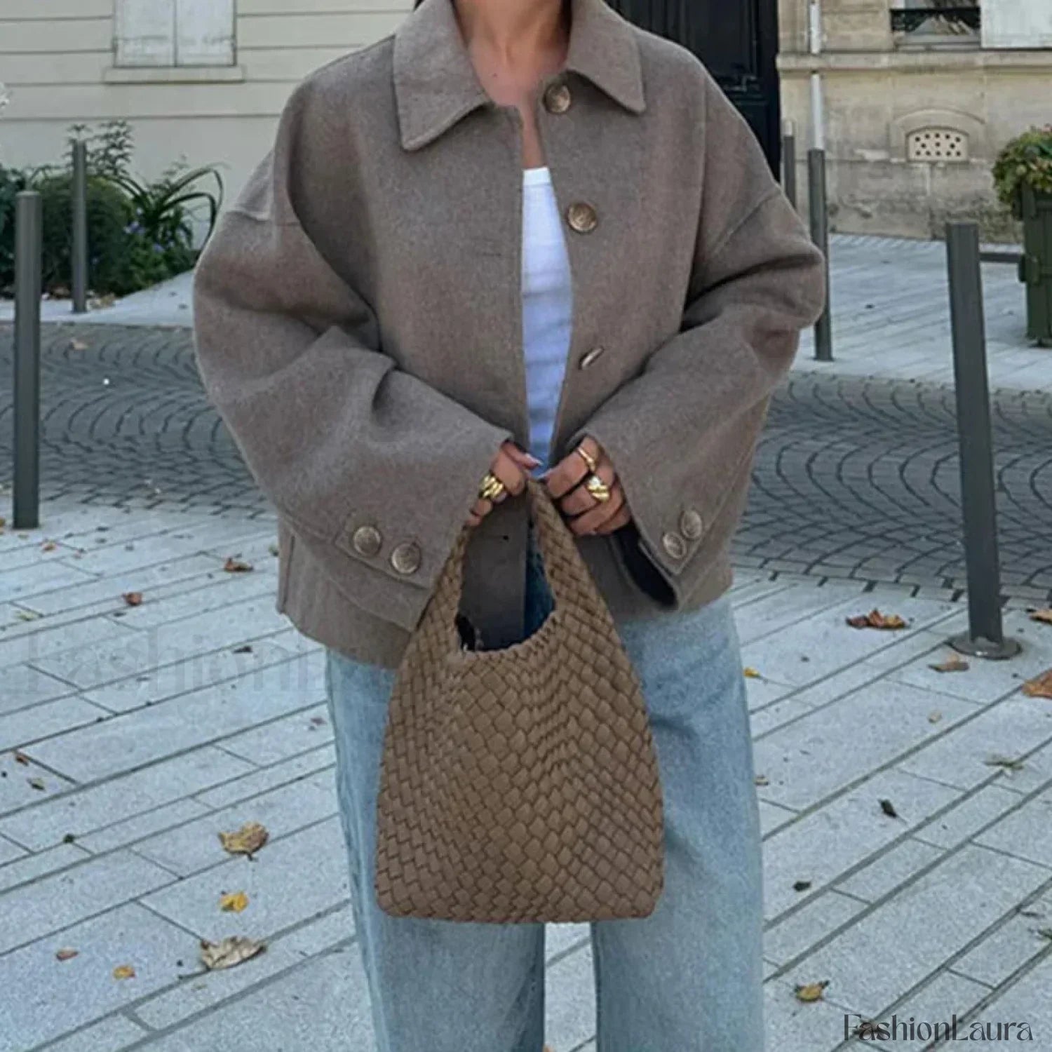 Elegant Women's Short Woolen Coat Loose Lapel Single Breasted Long Sleeve Overcoats