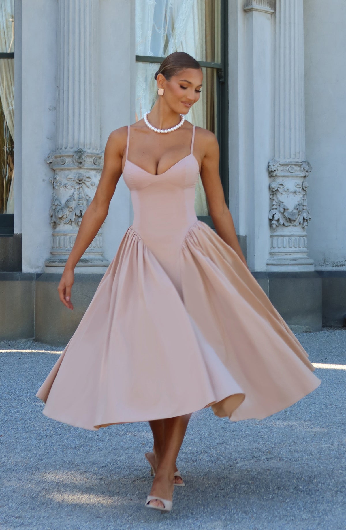 Sweetheart Cami Strap Basque Waist Full Skirt Midi Dress 9