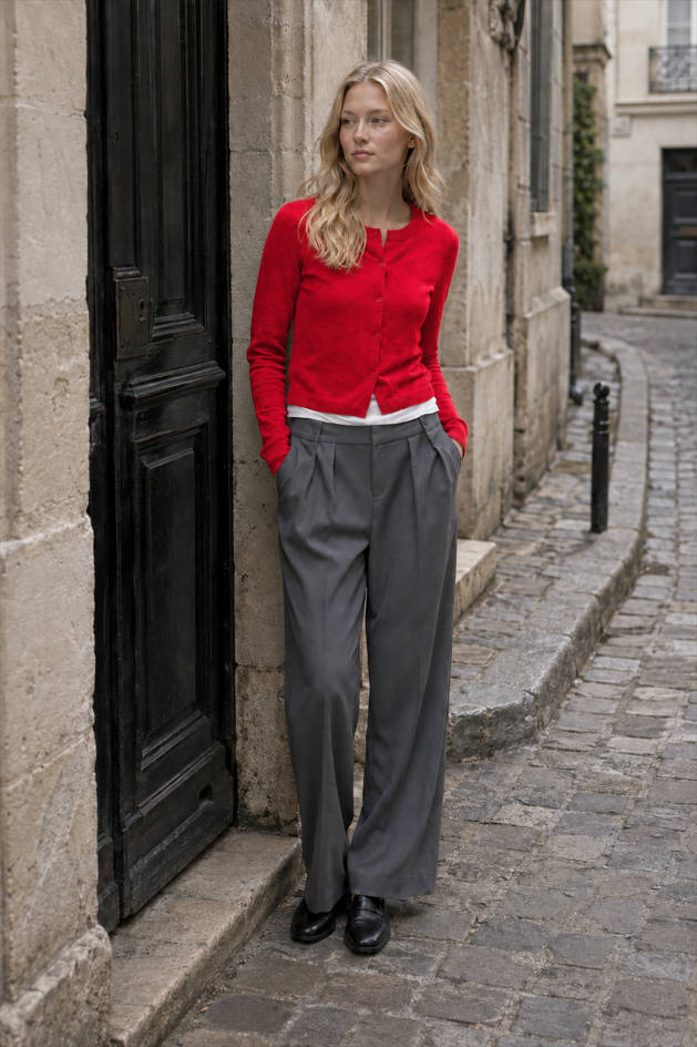 Round Neck Long Sleeve Soft Knit Cropped Cardigan 5