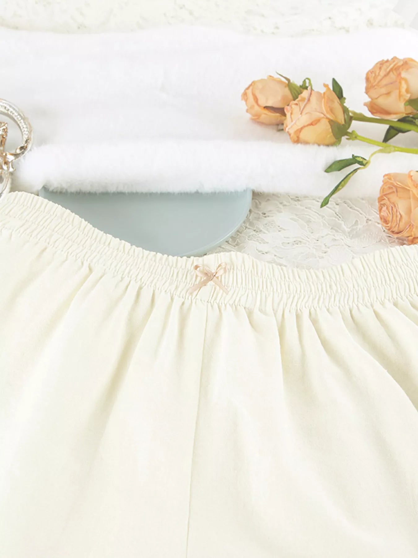 Contrast Trim Long Sleeve Top and Shorts Lounge Set