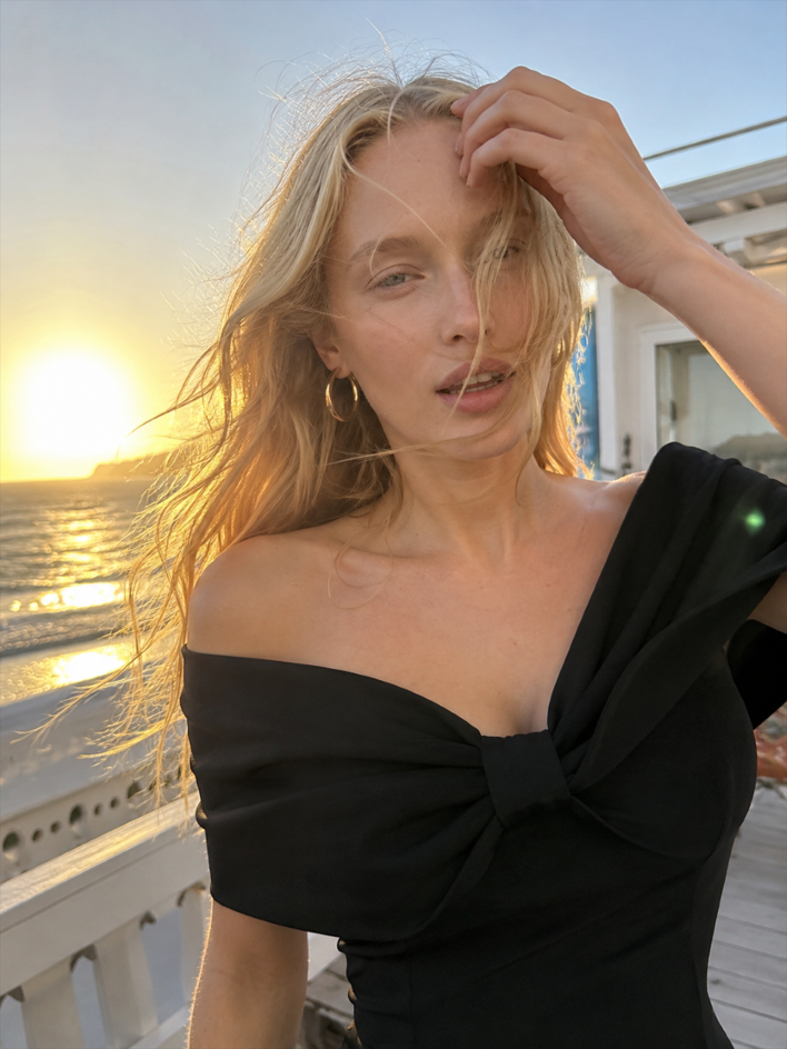 Off-the-shoulder Bodycon Cocktail Dress