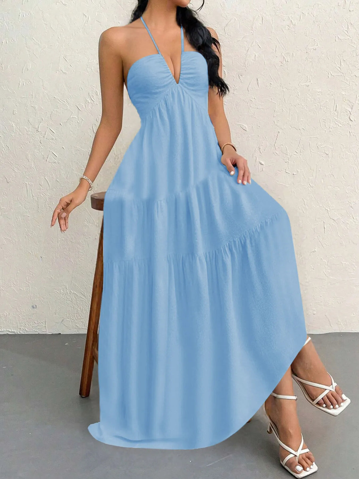 Halter Neck Deep V-Neck Sleeveless Tiered Maxi Dress 18