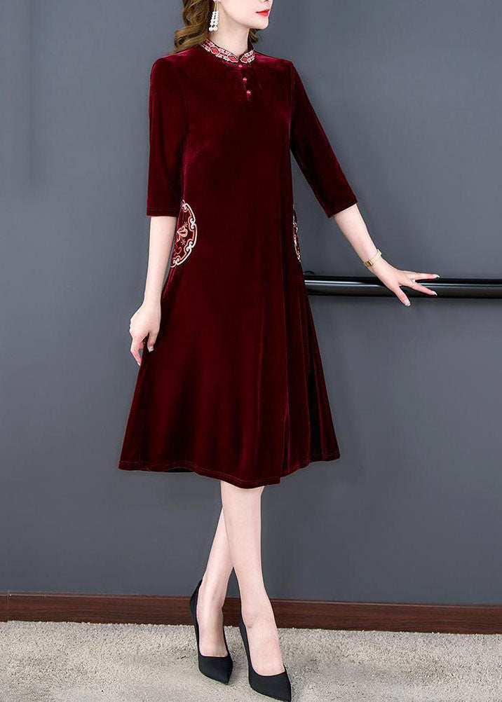 A Vintage Style Dress with Delicate Timeless Details