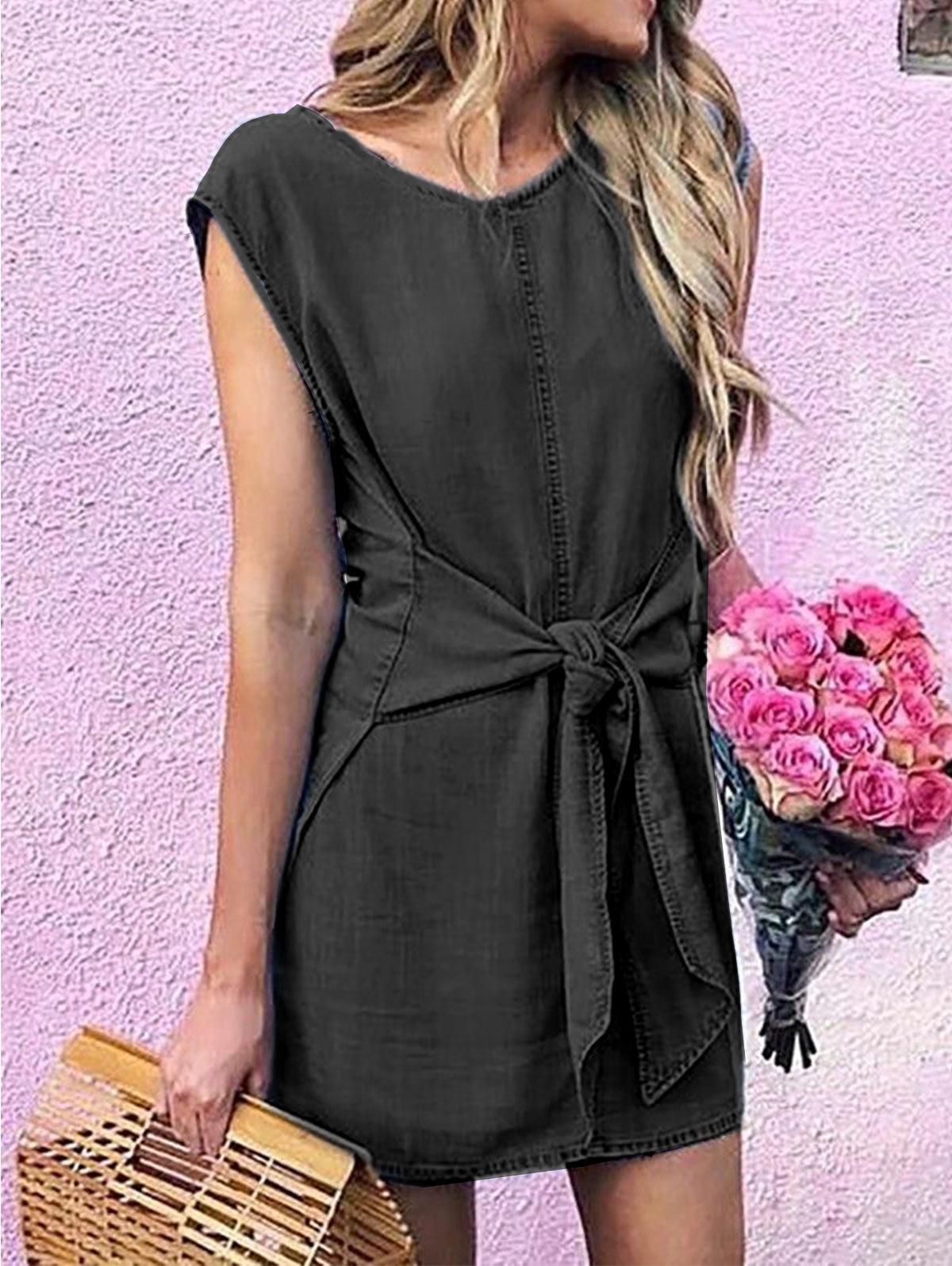 Classic Vintage & Enduringly Stylish Dress
