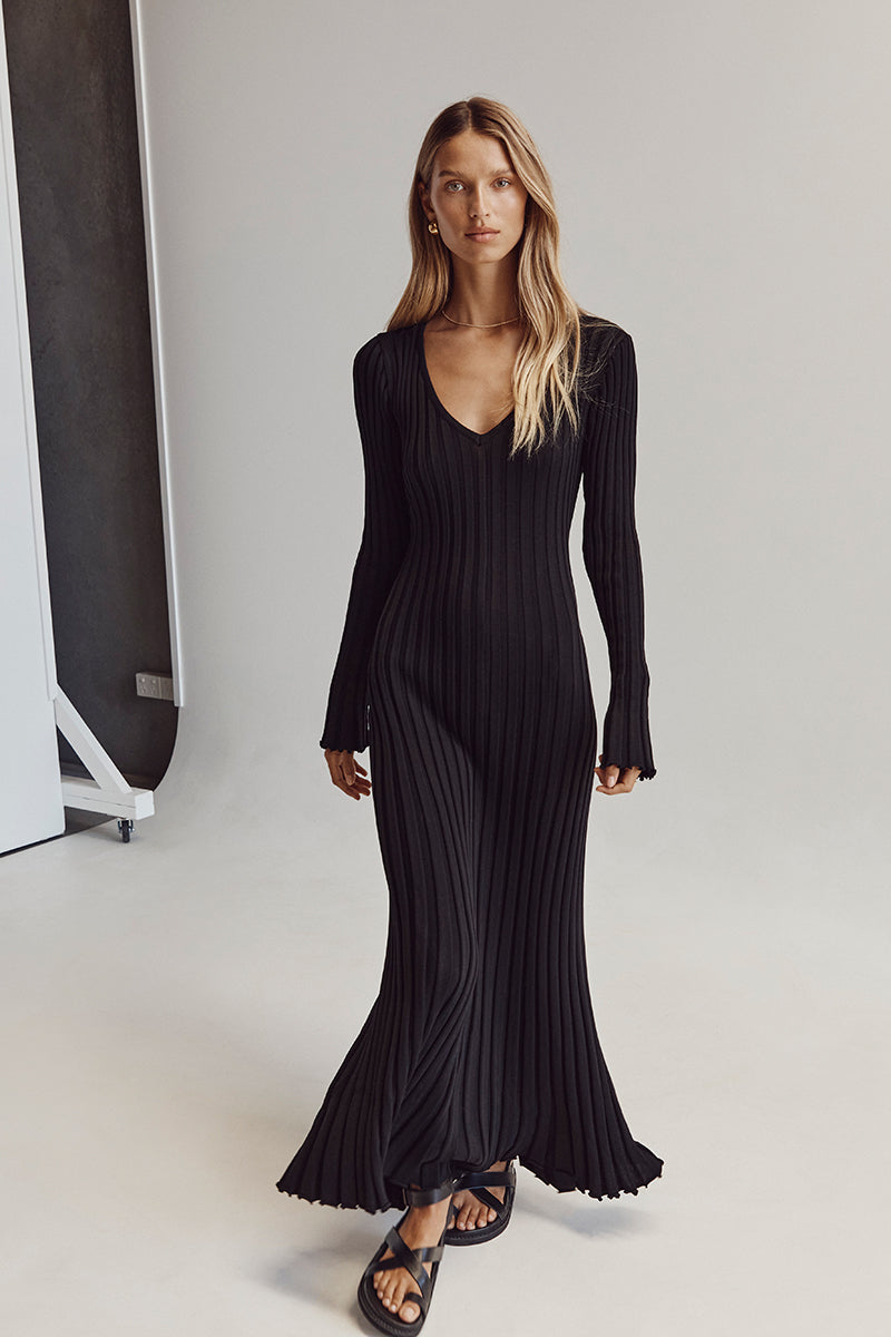 Timeless Sasha Knitted Midi Dress with V Neck and Sleeves Evening Wear Edit