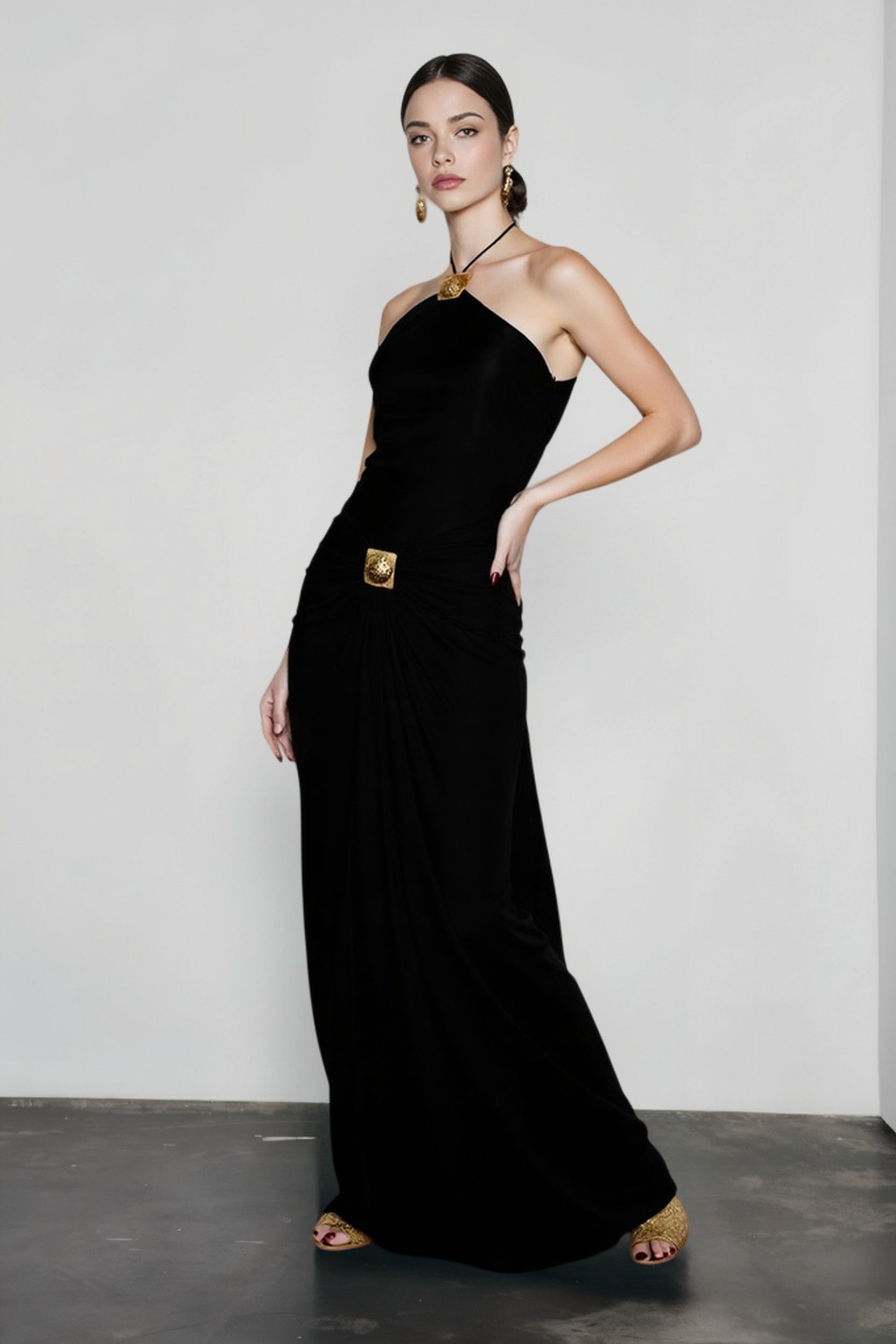 Halter-Neck Ruched Bodycon Dress