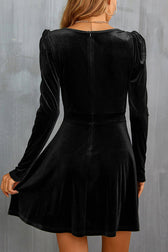 Solid Velvet V-neck Long-sleeved Waist Mini Dress - View 17
