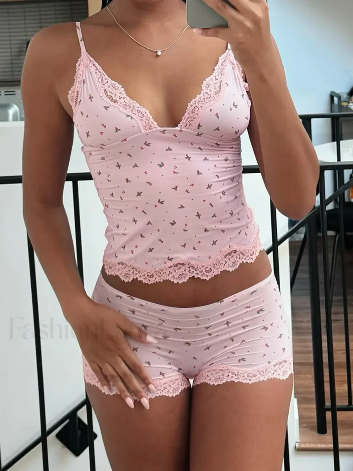 Floral Print Camisole Shorts Two Piece Set