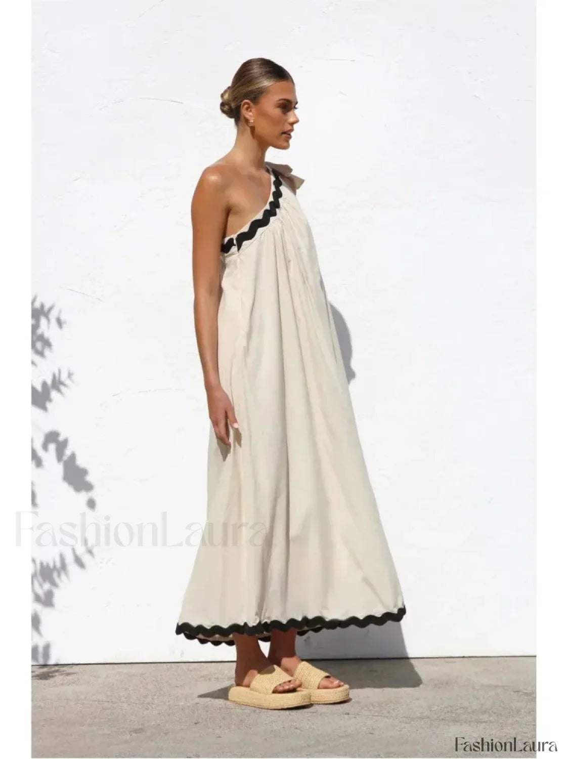 French Sloping-Shoulder Boho Dress