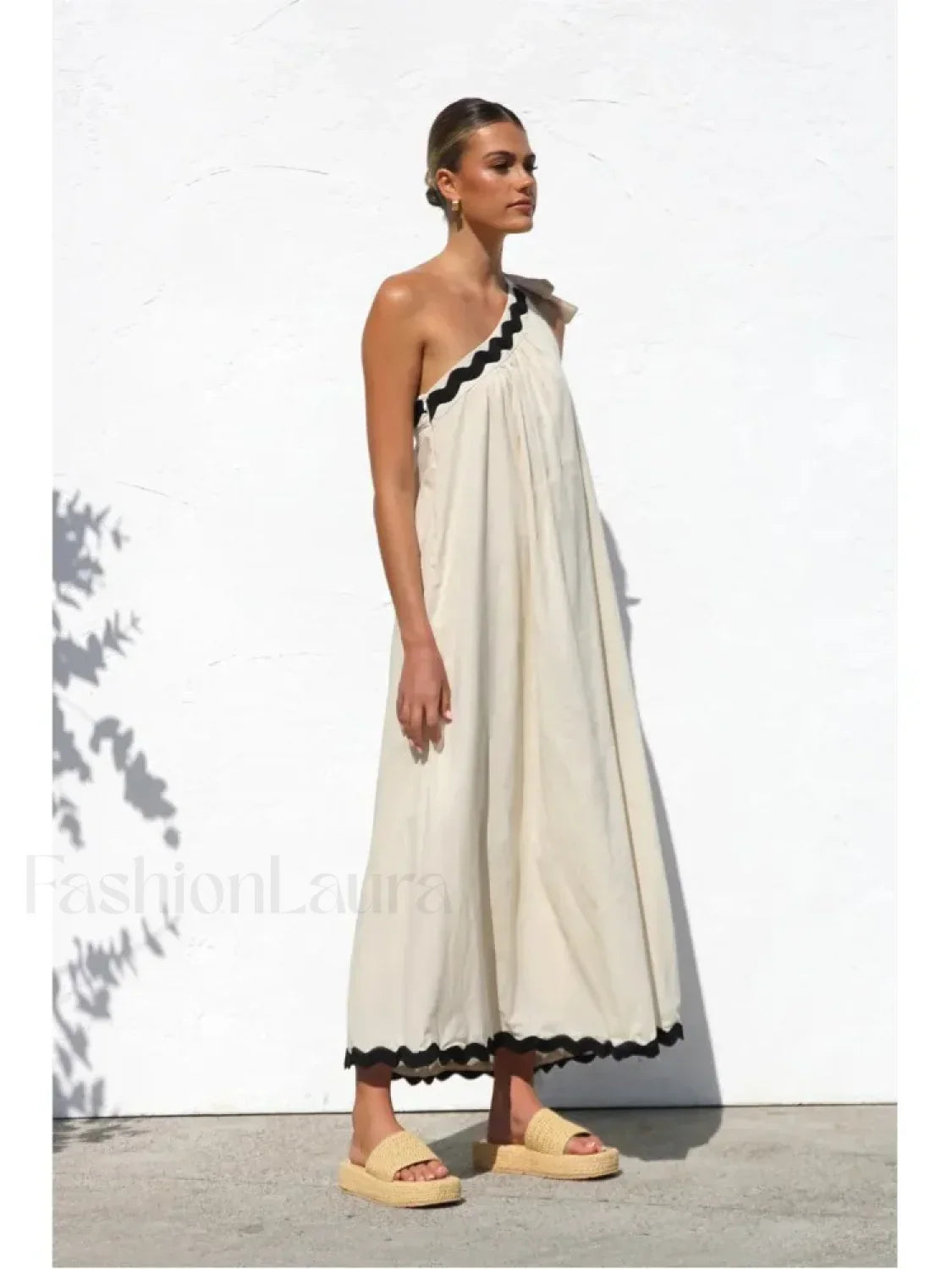 French Sloping-Shoulder Boho Dress