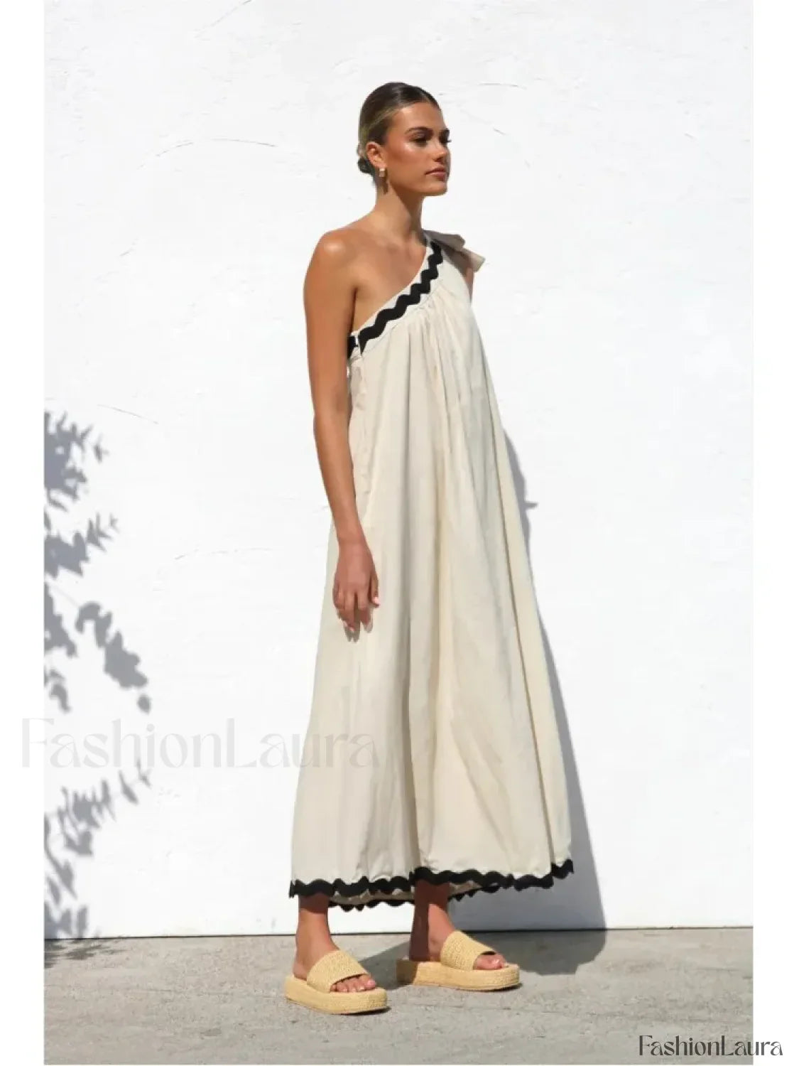 French Sloping-Shoulder Boho Dress