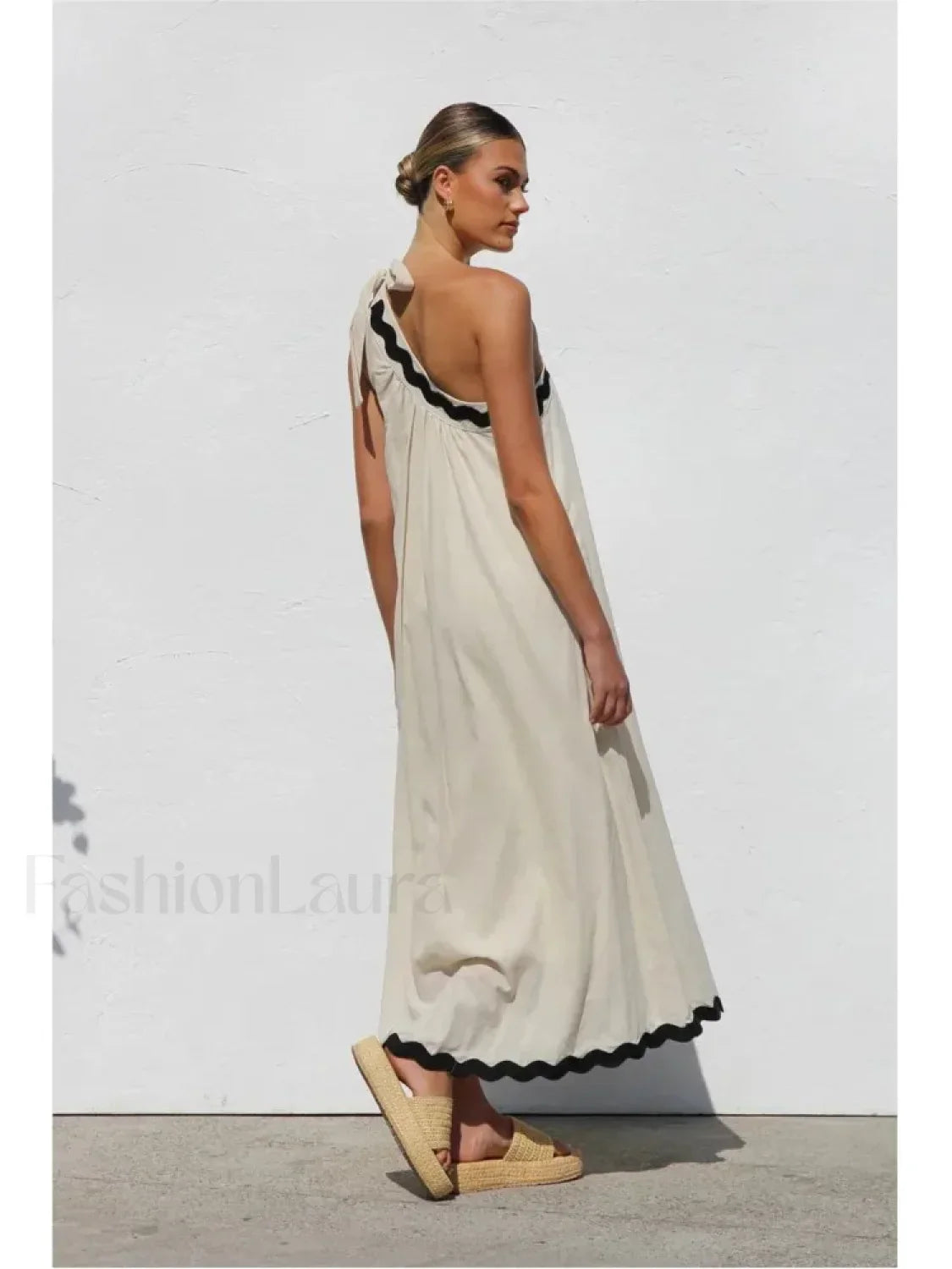 French Sloping-Shoulder Boho Dress