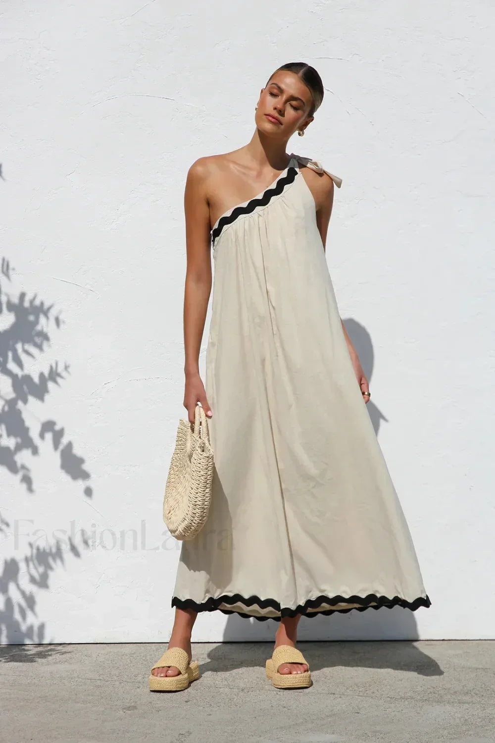 French Sloping-Shoulder Boho Dress