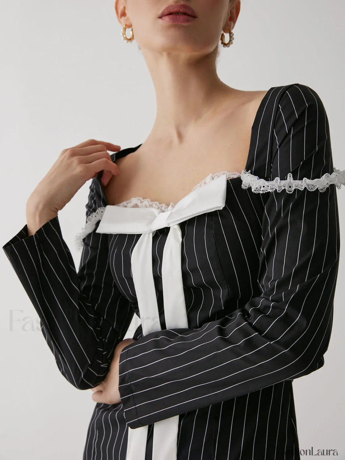 French Square Graceful Neck Short Dress