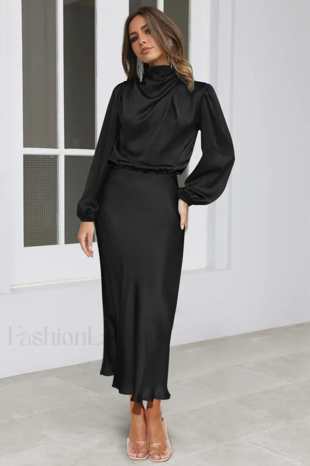 From The Source Charming High Neck Bridal Dress S / Black