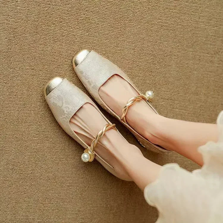 Square Toe Twist Strap Low Block Heel Mary Jane Pumps