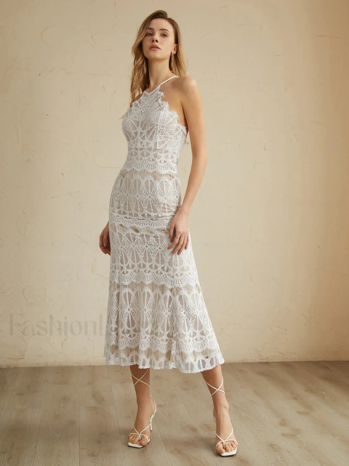 Glamorous Lace Graceful Halter Long Dress
