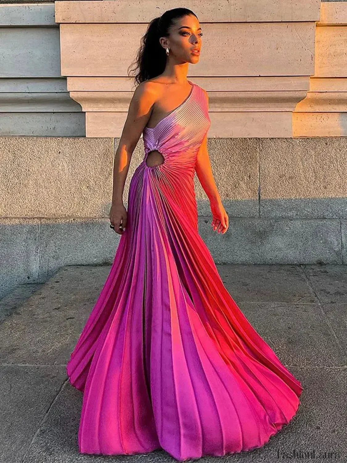 Gradient Pleated Shoulder Maxi Dress