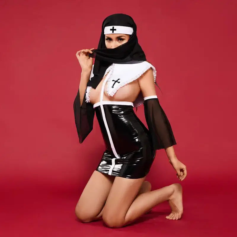 Halloween Sexy Nun Cosplay