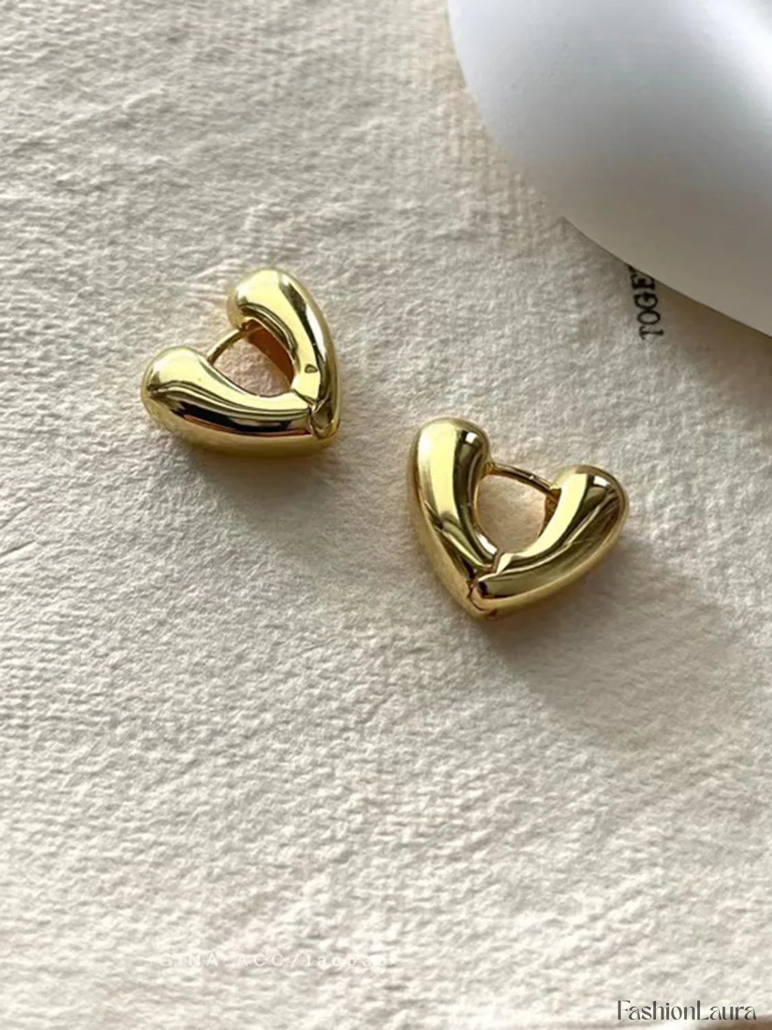 Heart Charming Decor Earrings