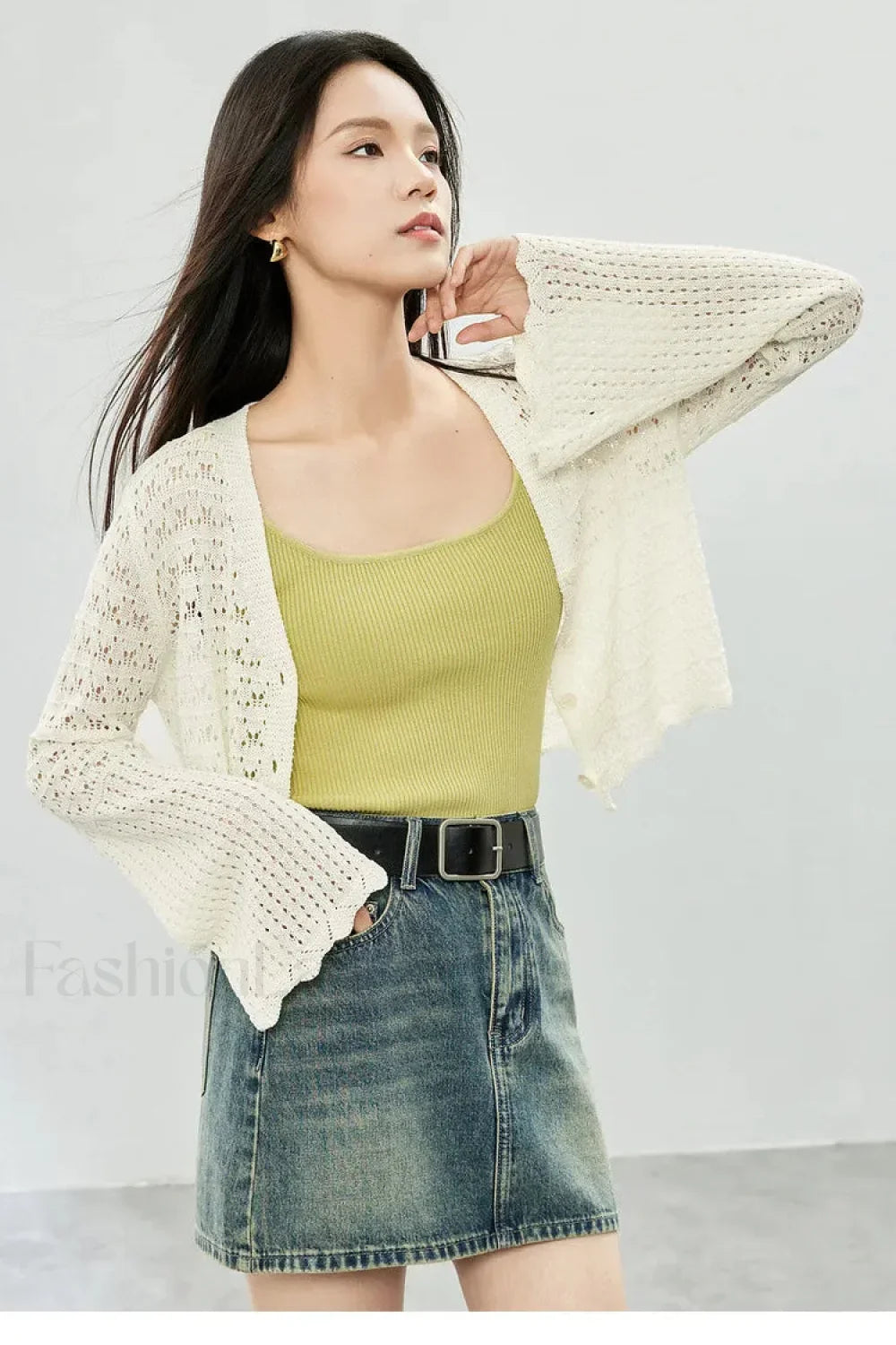 Hollow Out V-neck Knit Cropped Cardigan