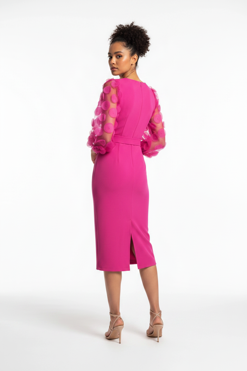 Elegant Chic Women's Dress with Flattering Fit and Timeless Design