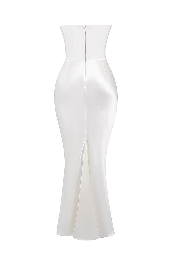 Rosario Aesthetic Deluxe Maxi Dress Chic Silhouette Collection
