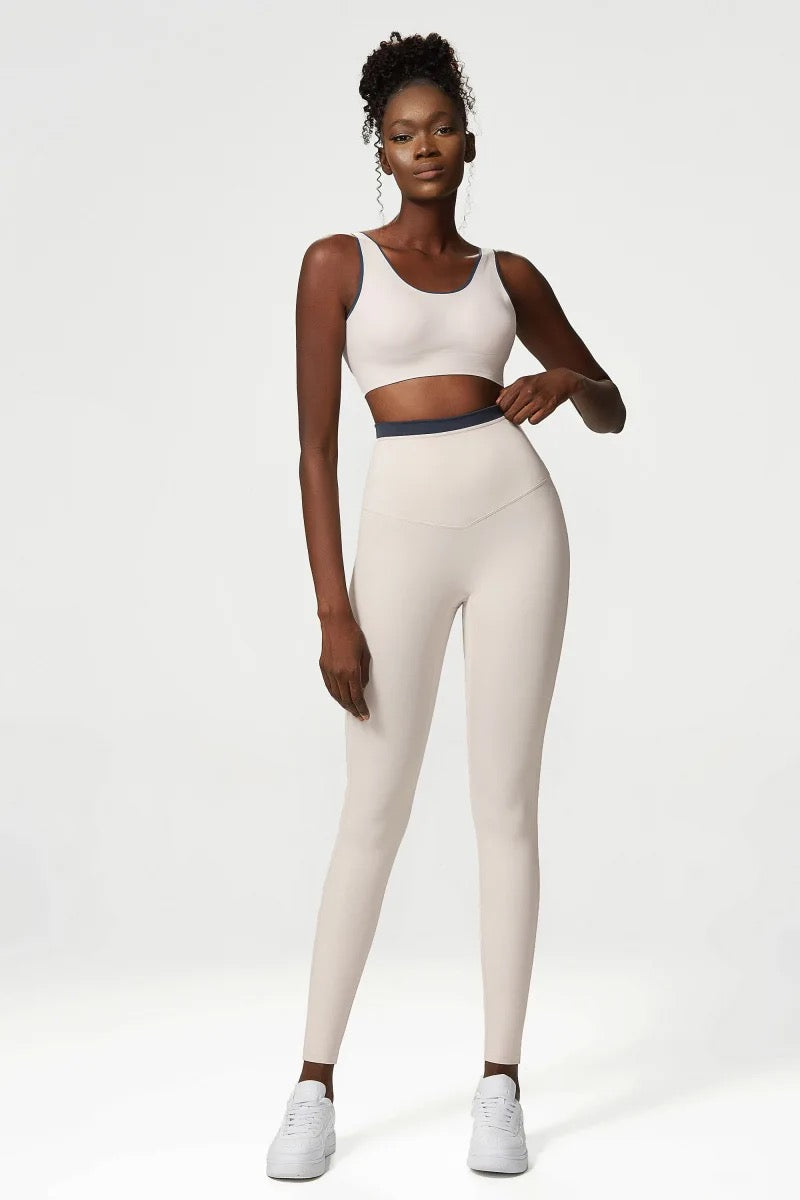 Contrast Trim Sports Bra and High Waist Leggings Two Piece Set