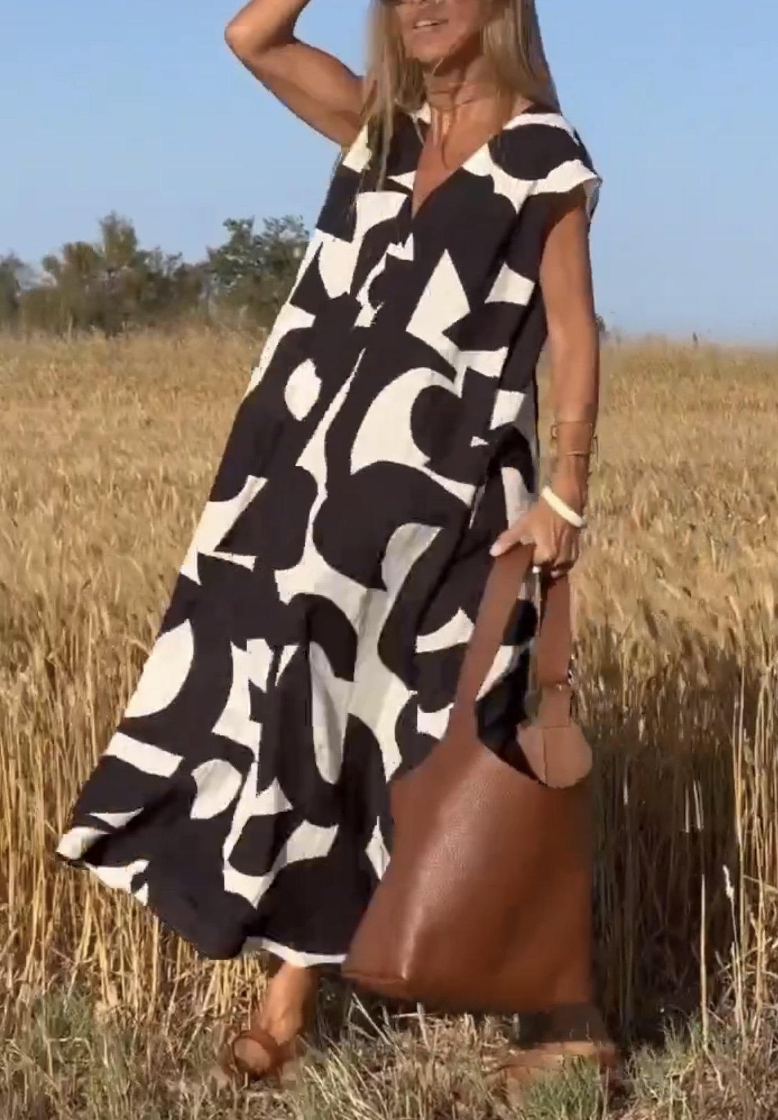 Geometric Print V-Neck Cap Sleeve Split Maxi Dress