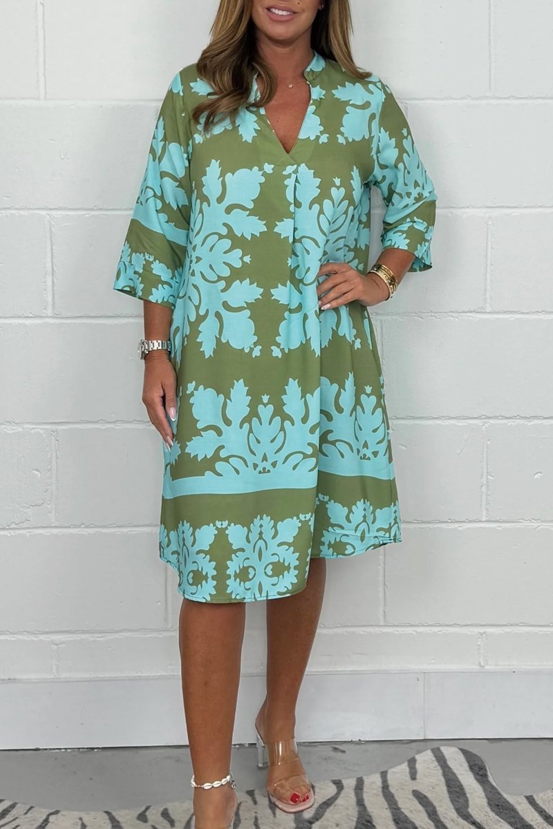 Damask Print Notch Neck Half Sleeve Shift Dress