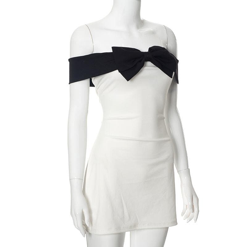 Bowknot applique contrast off shoulder backless mini dress 3